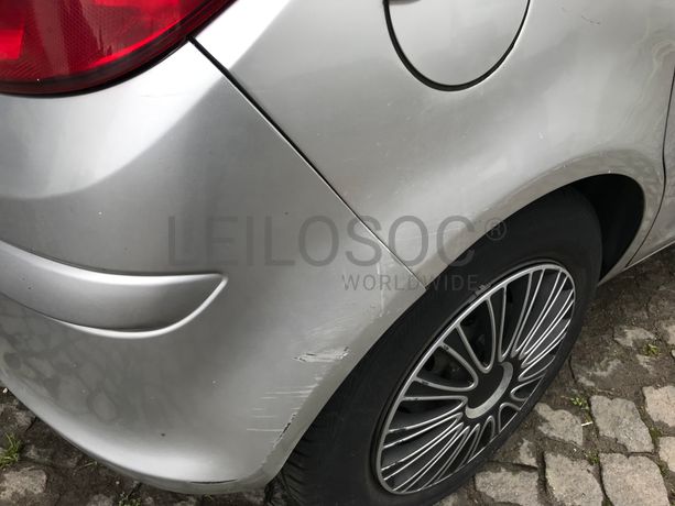 Opel Corsa 1.3 CDTI · Ano 2008