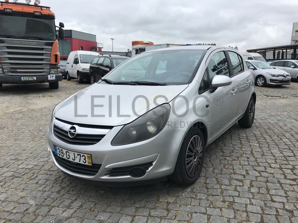 Opel Corsa 1.3 CDTI · Ano 2008