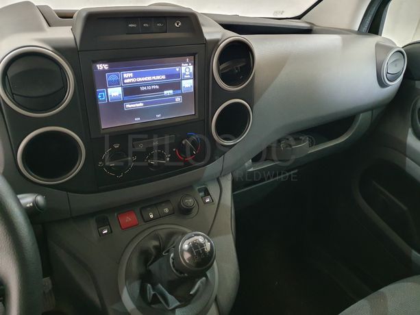 Peugeot Partner 1.6 Blue HDI · Ano 2017