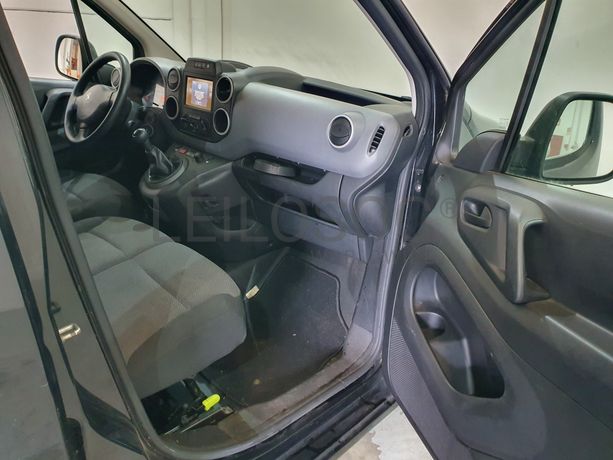 Peugeot Partner 1.6 Blue HDI · Ano 2017