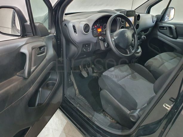 Peugeot Partner 1.6 Blue HDI · Ano 2017