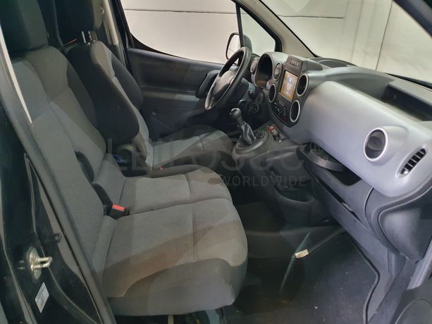 Peugeot Partner 1.6 Blue HDI · Ano 2017