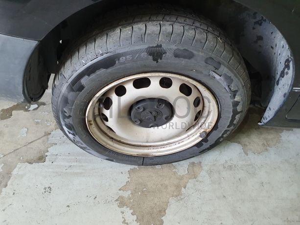 Peugeot Partner 1.6 Blue HDI · Ano 2017