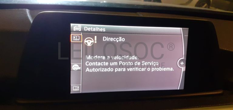 BMW 320D Touring · Ano 2013