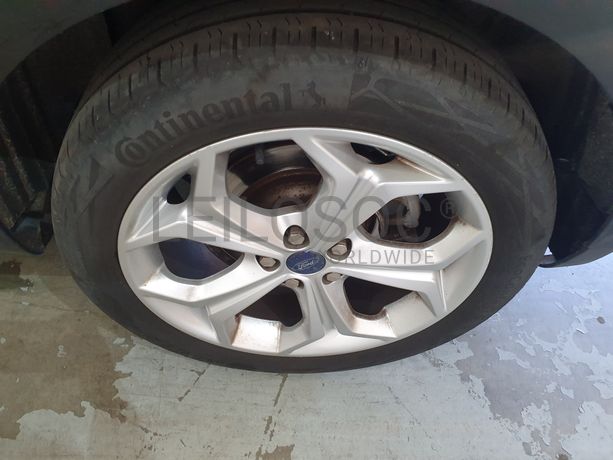 Ford Focus S-Max 2.0 TDCI · Ano 2013