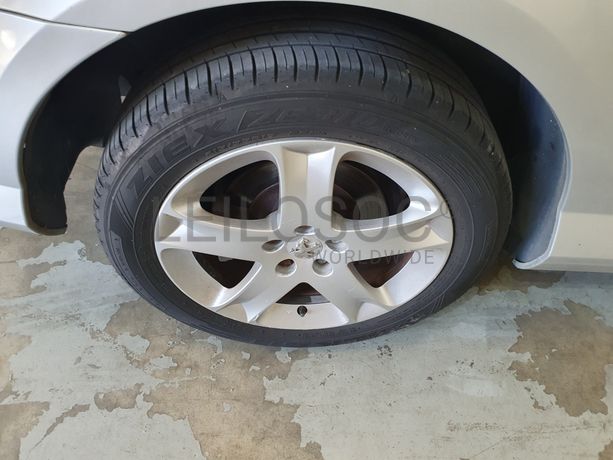 Peugeot 407 · Ano 2006