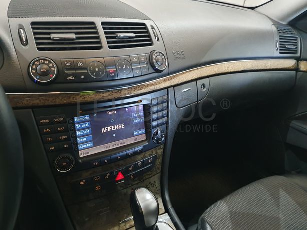 Mercedes-Benz E220 CDI · Ano 2006