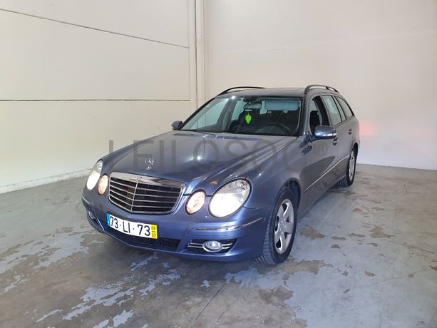 Mercedes-Benz E220 CDI · Ano 2006