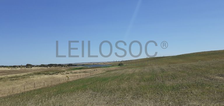 1/6 de Terreno · Mourão, Évora