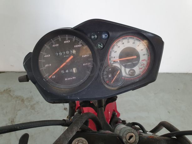 Honda Vision CBF 125 · Ano 2013