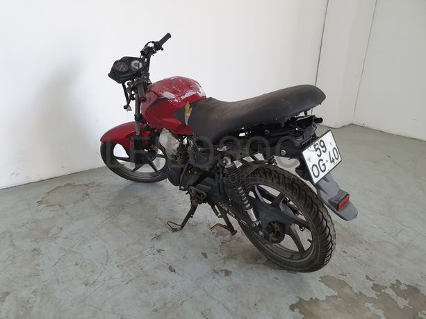 Honda Vision CBF 125 · Ano 2013