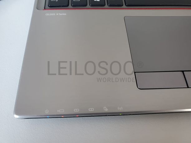 Portátil Fujitsu Celsius H770