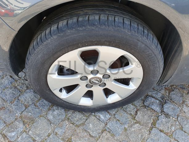 Opel Insígnia 2.0 CDTI · Ano 2010