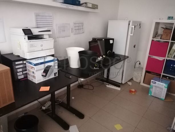 Artigos de Puericultura · Equipamento Diverso