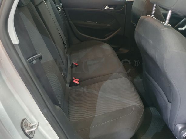 Peugeot 308 SW · Ano 2014