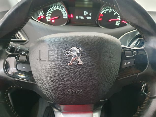 Peugeot 308 SW · Ano 2014