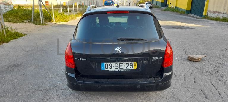 Peugeot 308 1.6 HDI · Ano 2013