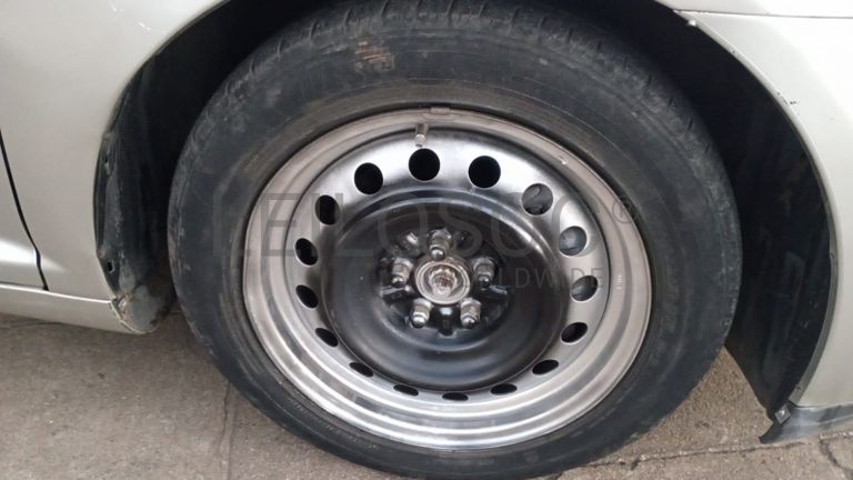 Toyota, modelo Avensis