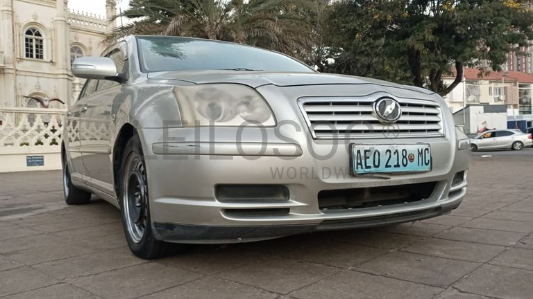 Toyota, modelo Avensis