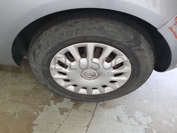 Opel Corsa 1.3 CDTI · Ano 2007