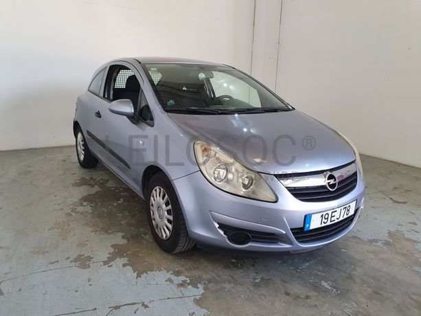 Opel Corsa 1.3 CDTI · Ano 2007