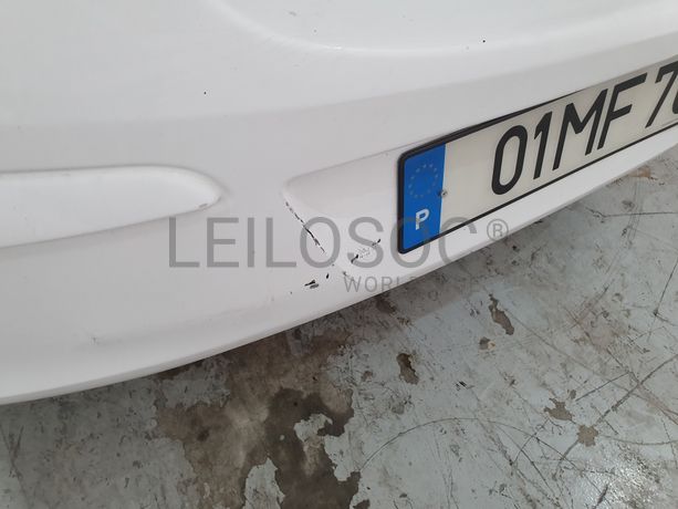 Opel Corsa 1.3 CDTI · Ano 2011