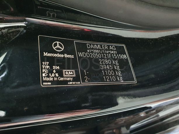 Mercedes-Benz C300 Hybrid · Ano 2015   50-PO-32