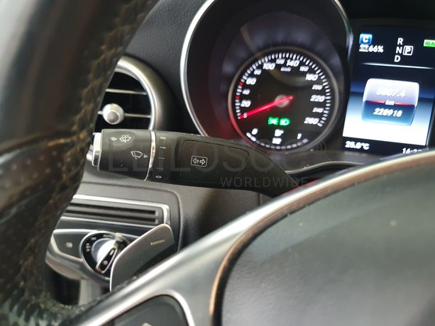 Mercedes-Benz C300 Hybrid · Ano 2015   50-PO-32