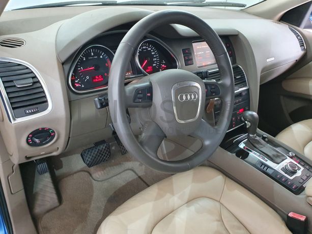 Audi Q7 · Ano 2006