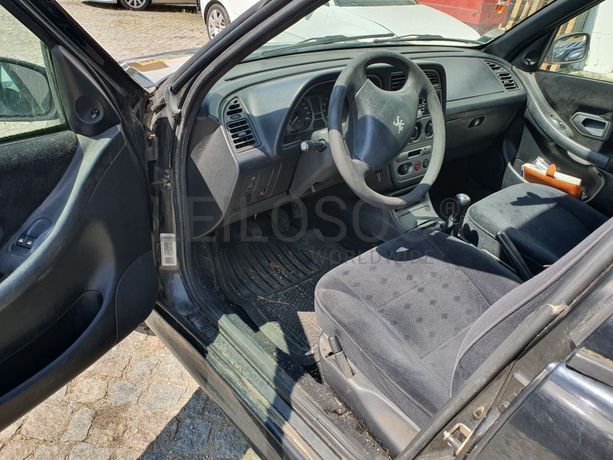 Peugeot 306 · Ano 2001