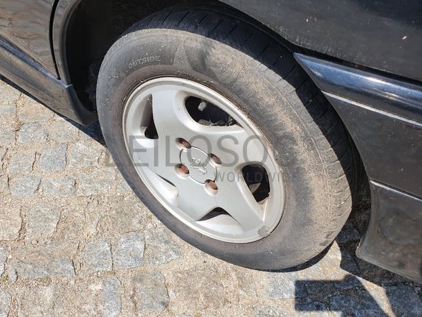 Peugeot 306 · Ano 2001