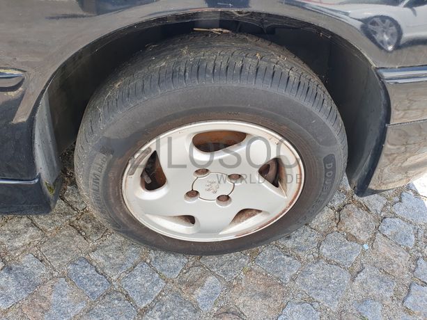 Peugeot 306 · Ano 2001