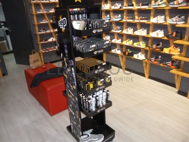 Artigos de desporto · Equipamento Diverso