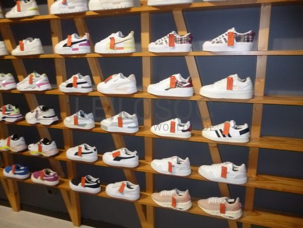 Artigos de desporto · Equipamento Diverso