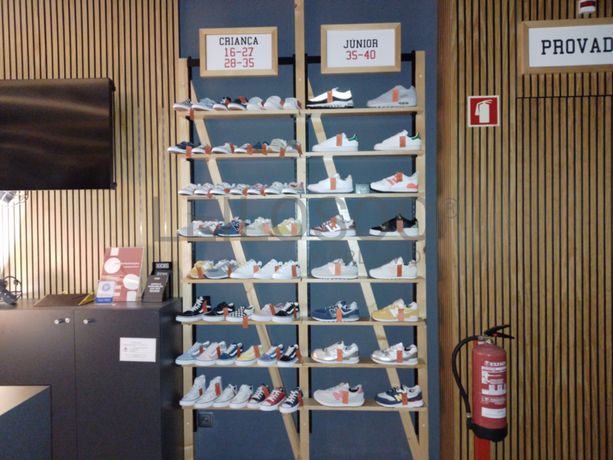 Artigo de desporto · Equipamento Diverso