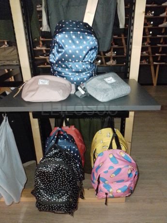 Artigos de desporto · Equipamento Diverso