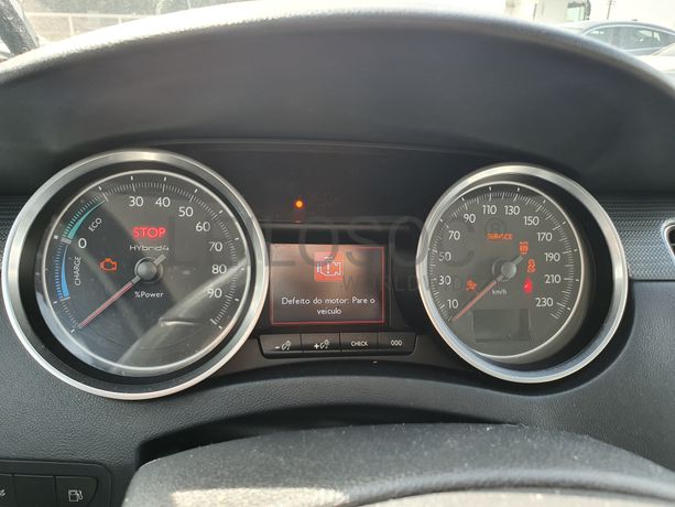 Peugeot 508 Hybrid · Ano 2012