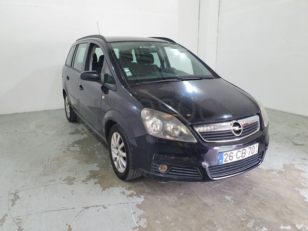Opel Zafira · Ano 2006