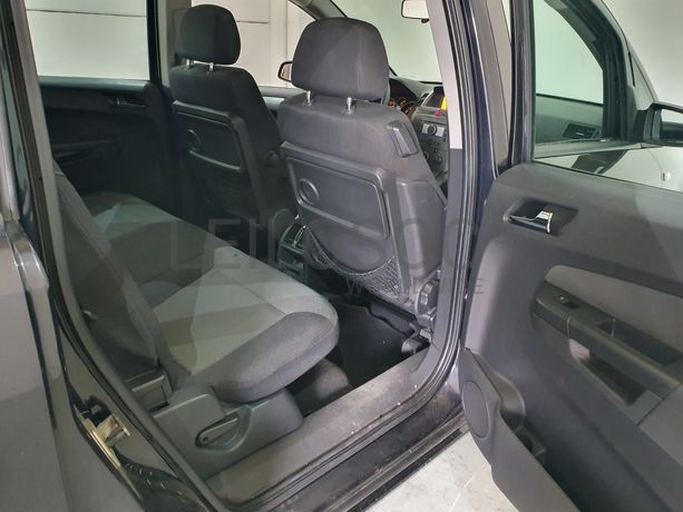 Opel Zafira · Ano 2006