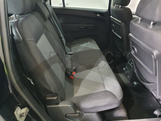 Opel Zafira · Ano 2006