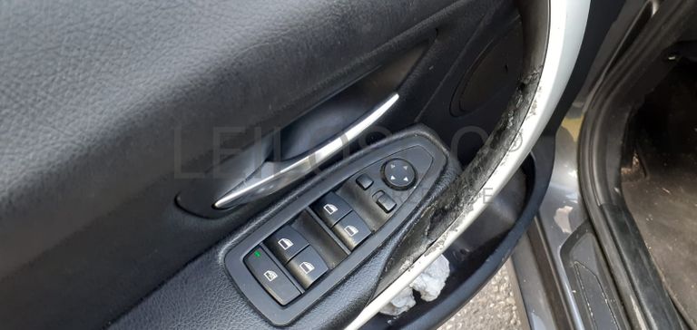 BMW 318D · Ano 2014