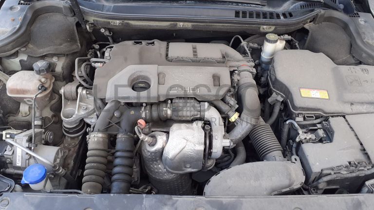 Peugeot 508 1.6 HDI · Ano 2011