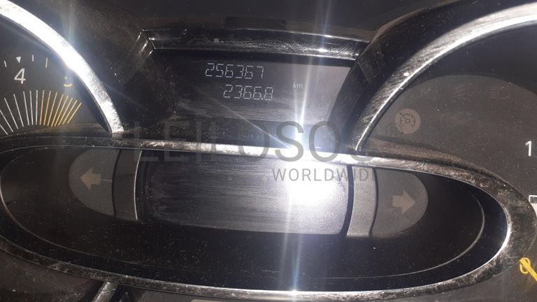 Renault Clio 1.5 DCI · Ano 2014