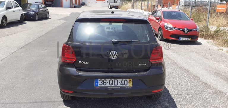 Volkswagen Polo 1.0 · Ano 2015