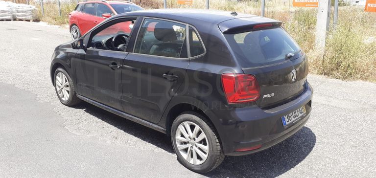 Volkswagen Polo 1.0 · Ano 2015