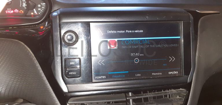 Peugeot 2008 1.6 HDI · Ano 2018