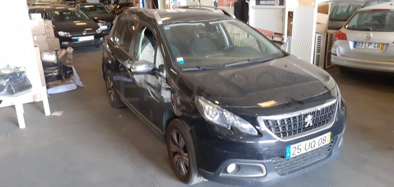 Peugeot 2008 1.6 HDI · Ano 2018