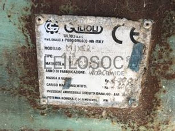 Trator Agrícola Deutz D-6086 · Misturadora Gilioli