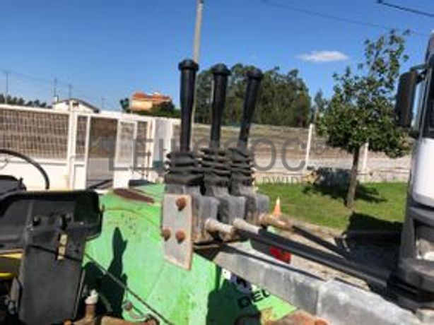 Trator Agrícola Deutz D-6086 · Misturadora Gilioli