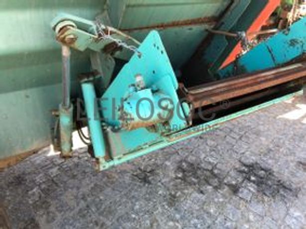 Trator Agrícola Deutz D-6086 · Misturadora Gilioli